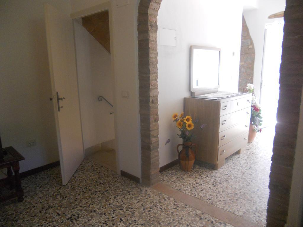 Apartment Casa Antica Chianni Quarto foto